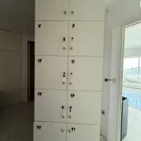 پارتیشن جدا کننده ، کمد پرسنل، بوفه فیشال|آرایشگاه و سالنهای زیبایی|شیراز, زرگری|دیوار