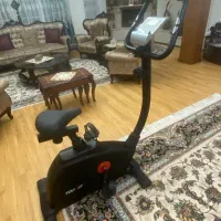 دوچرخه ثابت ورزشی top it