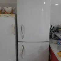 یخچال فریزر امرسان بسیار سالم وتمیز