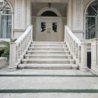 223-متر-تک-واحد-با-3-پارکینگ-در-قلب-زعفرانیه