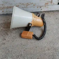 بلندگو در حد نو