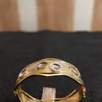 مدال هخامنشی و تکپوش فنری و دستبند قفل دار|جواهرات|کرمانشاه, |دیوار