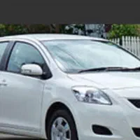 سه عدد درب تویوتا یاریس صندوقدار سفید مدل ۲۰۱۰