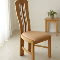 صندلی چوبی (چوب راش) با نشیمن چرمی