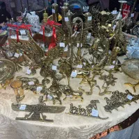 مجسمه برنج کیلویی