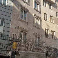 فروش ساختمان یکجابا۴واحد۵۱متری و یک طبقه پارکینگ