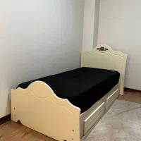۲ عدد تخت دخترانه سفید
