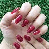 کاشت و ترمیم ناخن