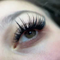 کاشت مژه ی هیدن