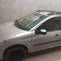 206 صندوق دار تیپ ۵ وی هشت