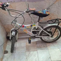 دوچرخه سایز  ۱۲ با کمکی