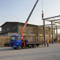 جرثقیل پنج تن دکل بلند