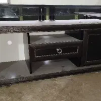 دو عدد میز تلوزیون