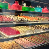 شیرینی سرای دردشتی