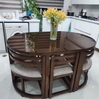 میز ناهار خوری کمجا