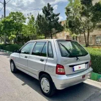 ۱۱۱ مدل ۹۴ بی رنگ . شاسی سالم