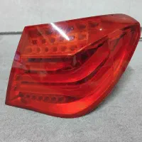 چراغ خطر بی ام و