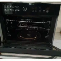 آون تستر سولاردم مارک رومانزو نو داخل کارتون