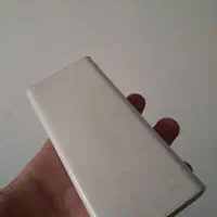 پاوربانک کارکرده باد کرده
