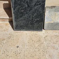 سه تکه سنگ در حد نو