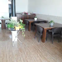 میز و صندلی برای کافه و رستوران