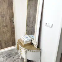 آیینه و کنسول نو نو