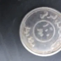 سکه صد دیناری کشور عراق خریدار کسی هست