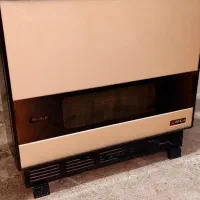 بخاری گازی نیک کالا سالم و تمیز