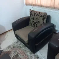 مبلمان  و میز عسلی ۴ نفره شیک رنگ شکلاتی|مبلمان خانگی و میز عسلی|فولادشهر, فولادشهر|دیوار