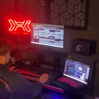 اسپانسر استعداد های خوانندگی رپ،آرندبی،راک