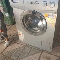 لباسشویی تمام اتومات در حد نو کم کار