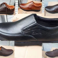 چرم اصلی رویه و استر سایز از ۴۰و۴۱و۴۲و۴۳و۴۴ موجود