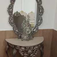 اینه کنسول و ساعت