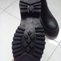 بوت نو|کیف، کفش، کمربند|دورود, |دیوار