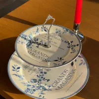 شیرینی خوری دو طبقه