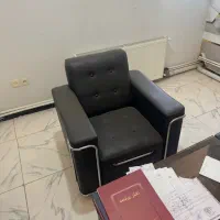 فروش چند مبل میز و صندلی اداری