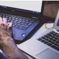 انجام خدمات ورد و پاورپوینت و اکسل و پایان نامه