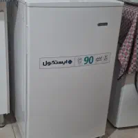 فریزر ۶ فوت ایستکول