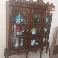 ویترین ۳ در چوب گردو