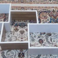 دکوری چوبی شلف گل مصنوعی تخت تاشو