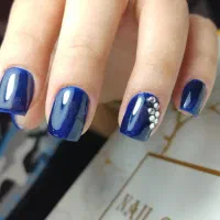 خدمات پرسینگ و میکرودرمال.خدمات کاشت ناخن