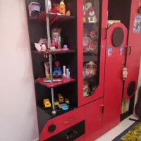 تخت وکمد سالم