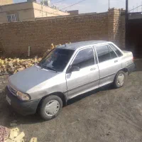 پراید نقره ای