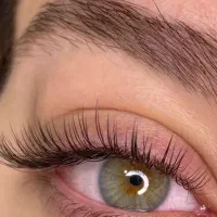 کاشت مژه لیفت مژه وابرو