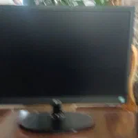 تعدادی لوازم  کامپیوتر