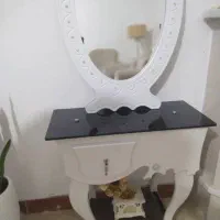 میز و آینه|بوفه، ویترین، کنسول|منجیل, |دیوار