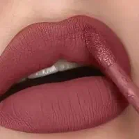 رژ لب لاکچری کوین