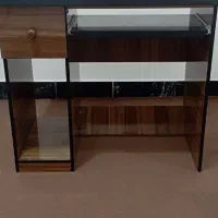 میز کامپیوتر