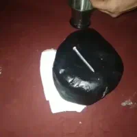 معاملات سنگ های قیمتی ،میخ ذوب کن