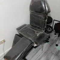 تخت چهار تکه و دو عدد صندلی تخصصی تاتو